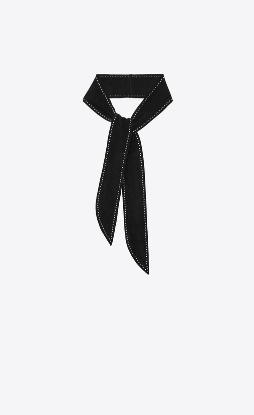 grand Chocker en suède orné de studs